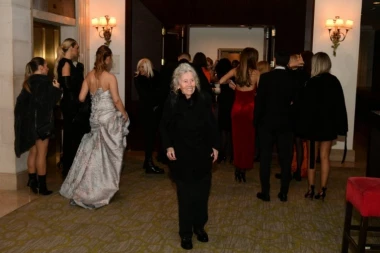 BILA SAM NA KOKAINU, PIPALA SAM ZIDOVE I ČINILI SU MI SE MEKANI! Najskandaloznija izjava Eve Ras: "Droga se vukla po stanu!"