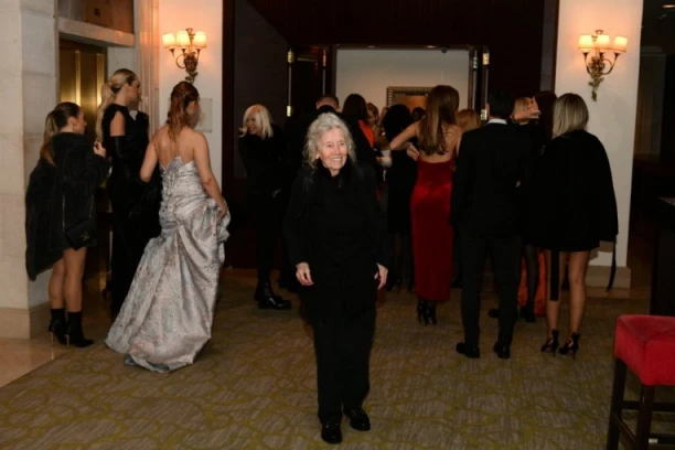 BILA SAM NA KOKAINU, PIPALA SAM ZIDOVE I ČINILI SU MI SE MEKANI! Najskandaloznija izjava Eve Ras: "Droga se vukla po stanu!"