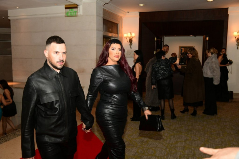 Seka šokirala promenom izgleda