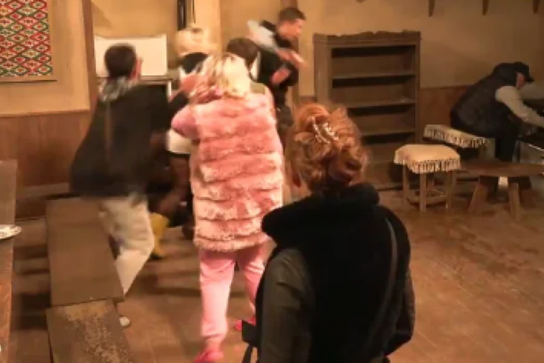 Boža Džons i Elena Petrović