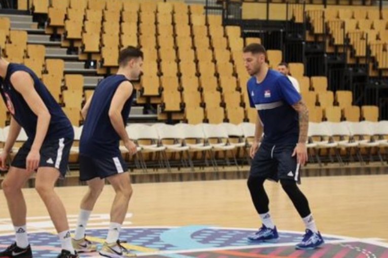 Srpski reprezentativci su odradili trening u "Farum areni" u Kopenhagenu