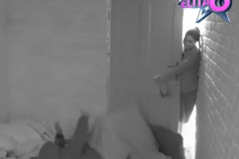 Jelena upala u izolaciju