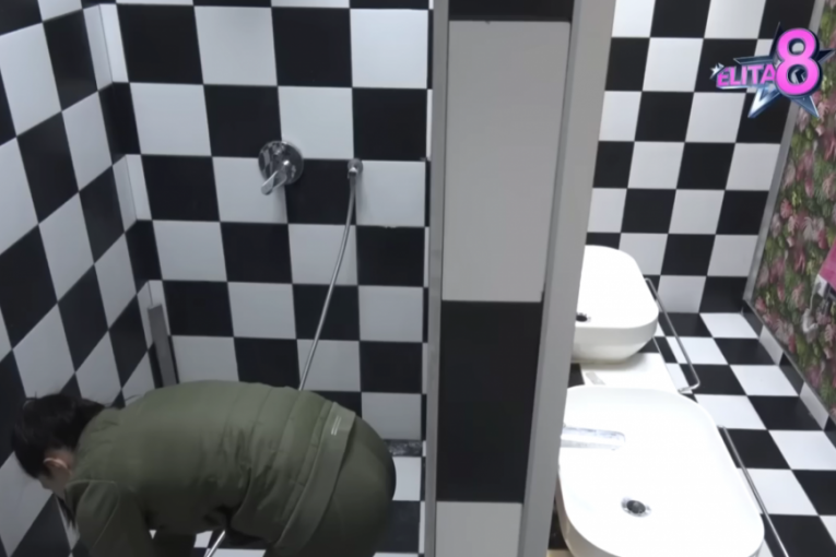 Jelena Ilić se sprema za polivanje