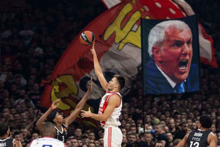 Delije su napravile sjajnu atmosferu u Beograadskoj areni