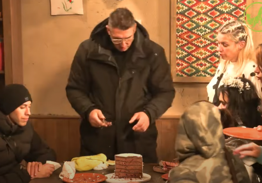 UZNEMIRUJUĆE! Kristijan Golubović našao JEZIVE stvari na mestu gde su mu deca bila ZATOČENA!