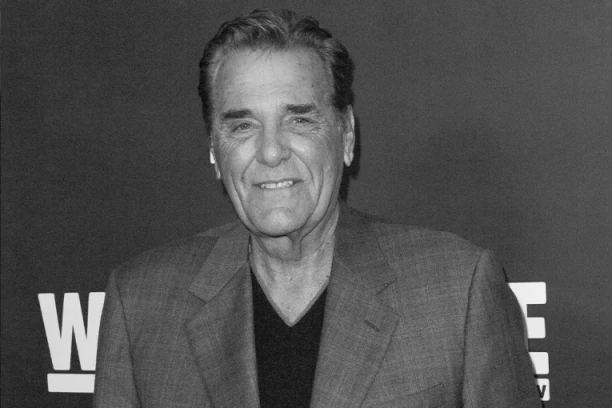 PREMINUO POZNATI VODITELJ! Stiglo zvanično saopštenje o njegovoj smrti!