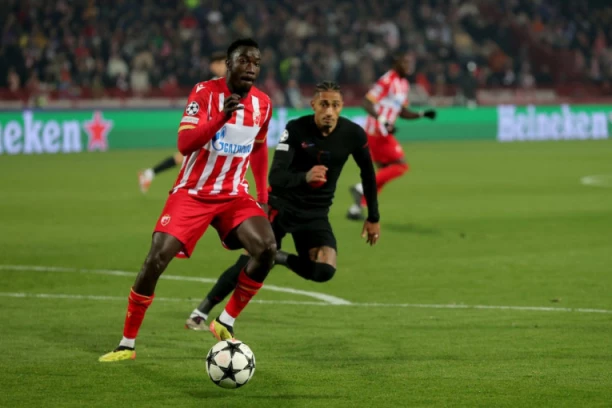 TRANSFER-BOMBA: Potpisao Silas - plaćen je milion evra!