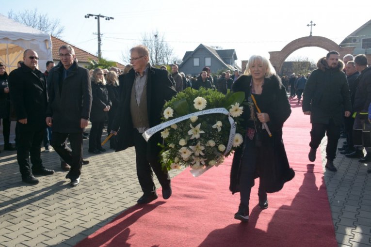 Vera Matović na Palminoj sahrani