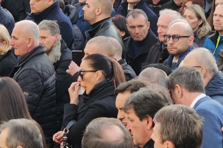 Ceca na Palminoj sahrani