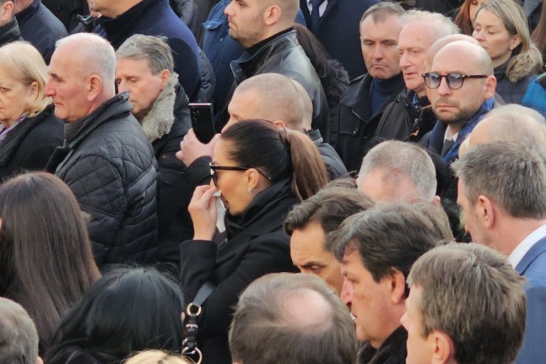 Ceca na Palminoj sahrani