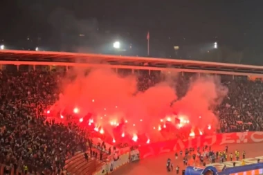 MARAKANA GORELA NAKON UTAKMICE! "Delije" pokazale kako se slavi pobeda! (VIDEO)