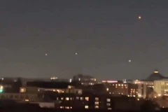 OBOREN NLO IZNAD JEZERA! Vojska objavila senzacionalan snimak! Da li su to u letelici zaista bili VANZEMALJCI? (VIDEO)