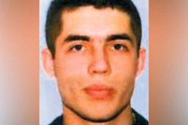 ACA PAS UBIJEN NA KUĆNOM PRAGU! Bio otet, Zemunci tražili otkup - NJEGOV UBICA U BEKSTVU VEĆ 23 GODINE! (FOTO)