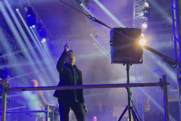 Una Čolić objavila snimak Zdravka Čolića