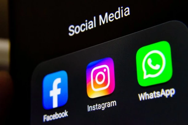 FEJSBUK IH PRVI ODJAVIO: Država uvela zabranu tinejdžerima da koriste društvene mreže!