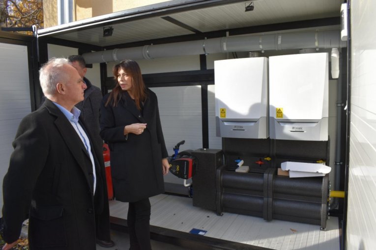 Ministarka Irena Vujović u Pećincima