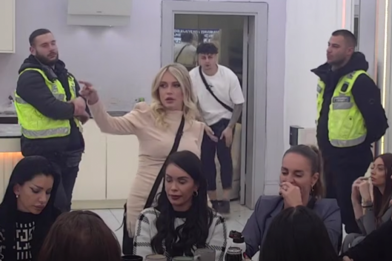 Milica Veličković i Sfoija Janićijević