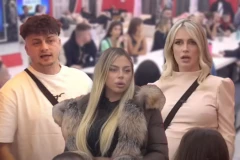 PRODUKCIJA PUSTILA SNIMAK SOFIJE I TERZE BEZ CENZURE! Janićijevićka skočila kao oparena - PAKUJU JOJ PROŠLOGODIŠNJI SCENARIO?!