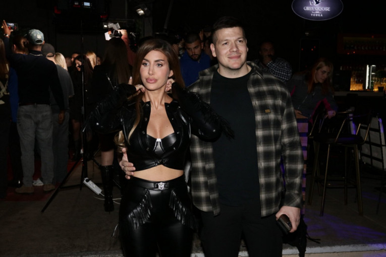 SLOBA RADANOVIĆ'S WIFE LEFT WITHOUT A VALENTINE'S DAY GIFT! Singer Reveals the Story Behind It: I'll Make It Up to Her!