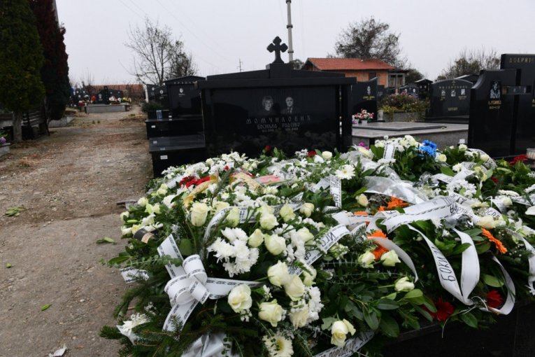 Sahrana Saše Momčilovića