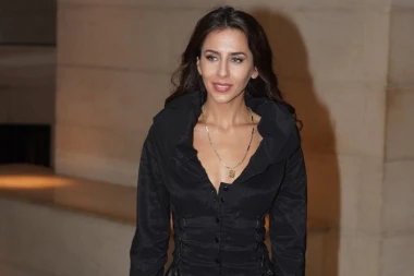 DEČKO NAŠE ATRAKTIVNE GLUMICE OSTAO NEPOKRETAN! Mesecima je krila nesreću, pa iznela potresne detalje!