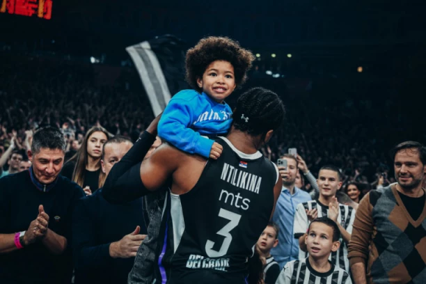 LJUBAV PREMA KLUBU, NE MOŽE DA PRESTANE: Partizan je porodica - Matson Lesor bacio grobare u trans! (FOTO)