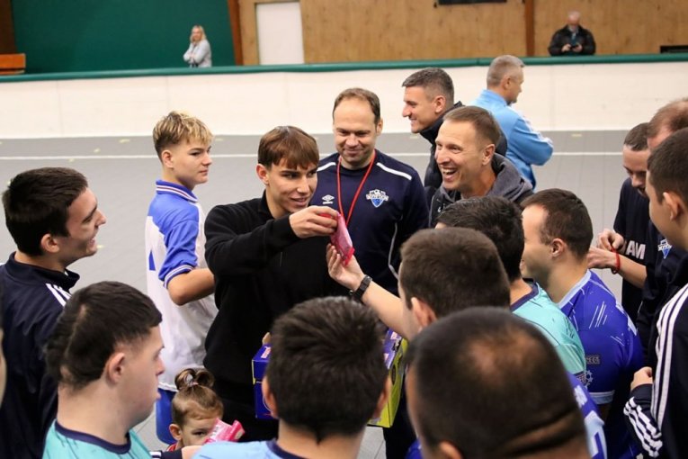 Srpski reprezentativac na treningu KMF Mungosi