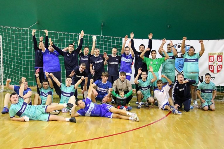 Srpski reprezentativac na treningu KMF Mungosi