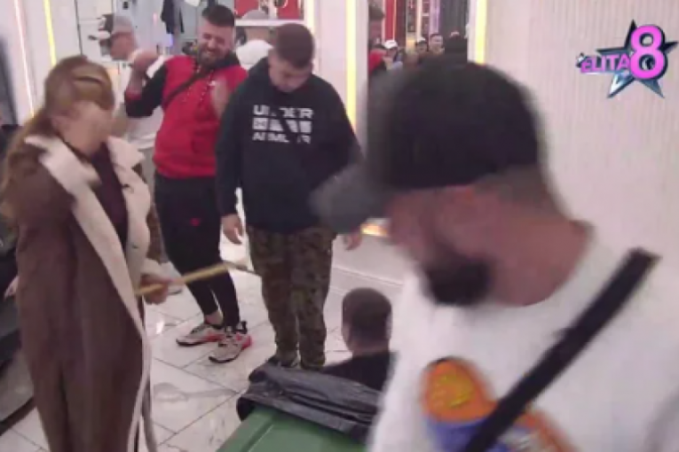 Uroša ubacili u kantu