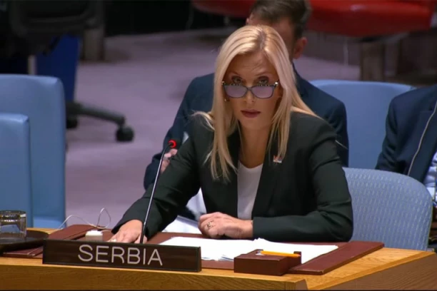 MINISTARKA POPOVIĆ NAJOŠTRIJE OSUDILA NAPAD NA SELAKOVIĆA: "Fizički napad na funkcionera je posledica atmosfere linča i nasilja koju sprovode opozicionari!"