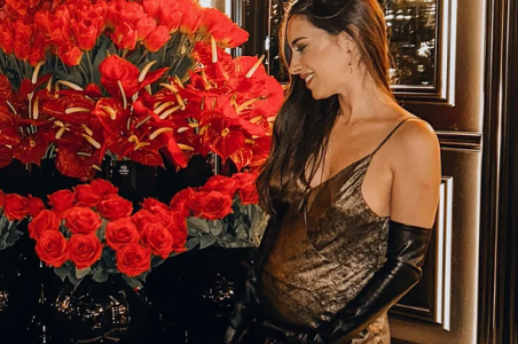 Marija Egelja pokazala trudnički stomak