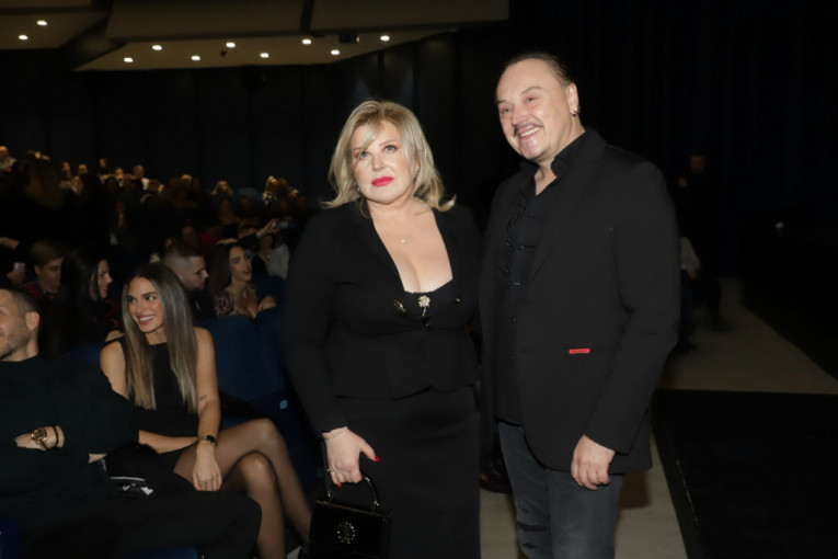 Nenad Knežević Knez sa izabranicom