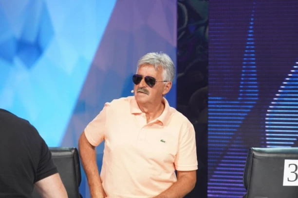 ŽESTOK RAT NA ESTRADI! Bosanac na METI ozbiljnih KRITIKA: "Trebalo bi reguliše svoje obaveze"!