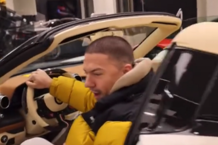 Baka Prase Instagram