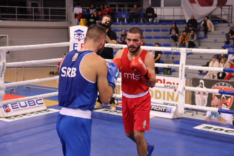 Bokserski spektakl u niškom "Čairu"