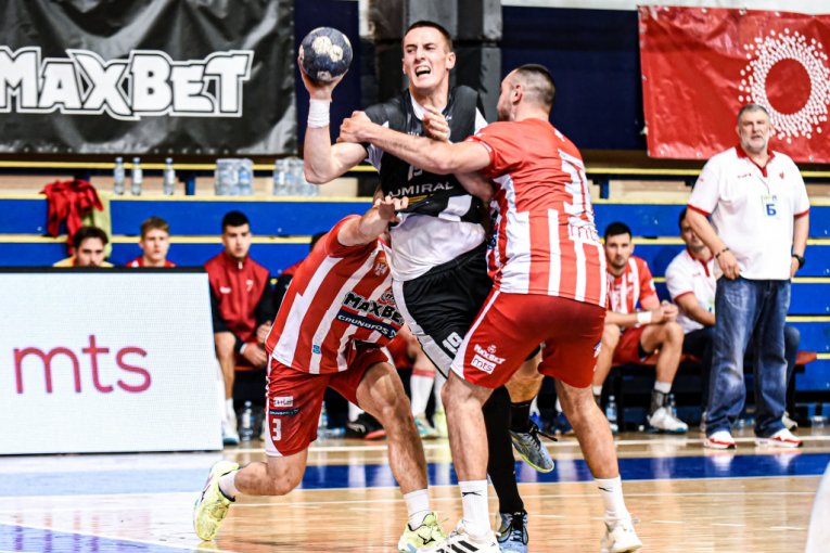 Crvena zvezda - Partizan AdmiralBet 25:32 (10:17)