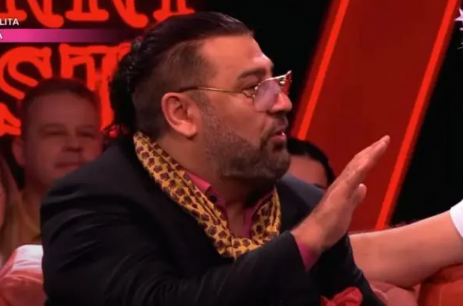 PEVAČ SPOPAO VENDI U KAFANI ZORICE MARKOVIĆ! Dobio ŠUT-KARTU pred svima zbog OVOGA!