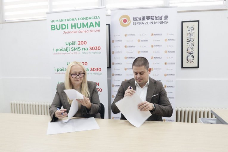 Potpisivanje ugovora o fonaciji