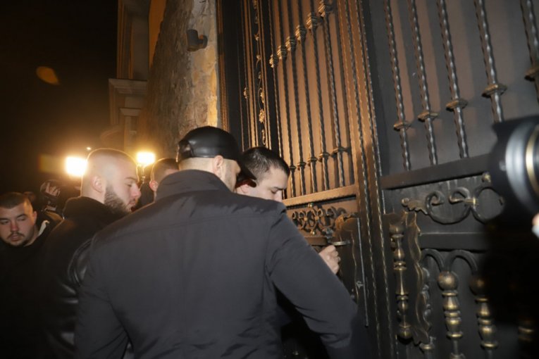 Nikola Vavić na slavi kod Svetlane Cece Ražnatović