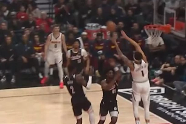 JEDNOMINUTNI ČAS KOŠARKE: Jokić asistira, drugi pogađaju - Denver za 60 sekundi postigao deset poena! (VIDEO)