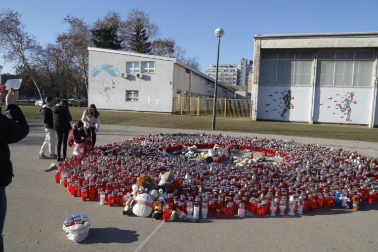 Ubistvo u zagrebačkoj školi