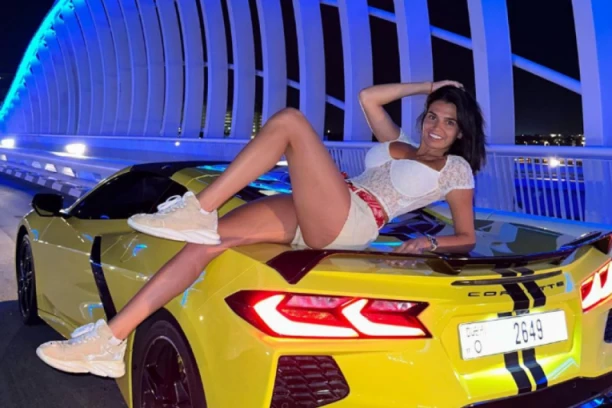 MENE DAN KAD NE PIJEM KOŠTA 200 EVRA, KAD PIJEM 500: Ima 7 VILA u Crnoj Gori, a ŽIVI OD GOLOTINJE - evo ko je PRETUČENA Tamara Bojanić (GALERIJA)