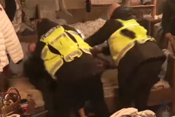 OBEZBEĐENJE ULETELO NA IMANJE ZBOG PODIVLJALOG UČESNIKA: Nezapamćeni haos, jedva sprečena totalna katastrofa!