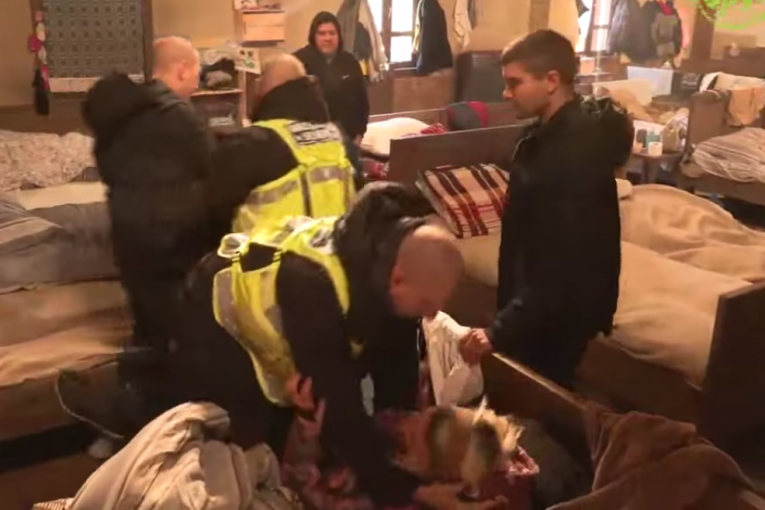 Farma 8 Boža Džons i Elena Petrović svađa