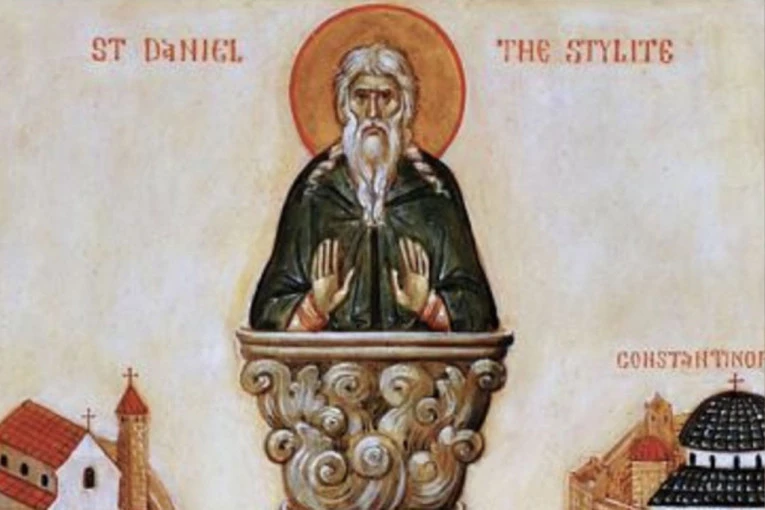 NJEGA JE MAJKA OD BOGA IZMOLILA I BOGU GA POSVETILA: Sutra je Prepodobni Danilo Stolpnik!