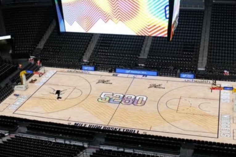 Postavljen je novi parket u "Bol areni" u Koloradu