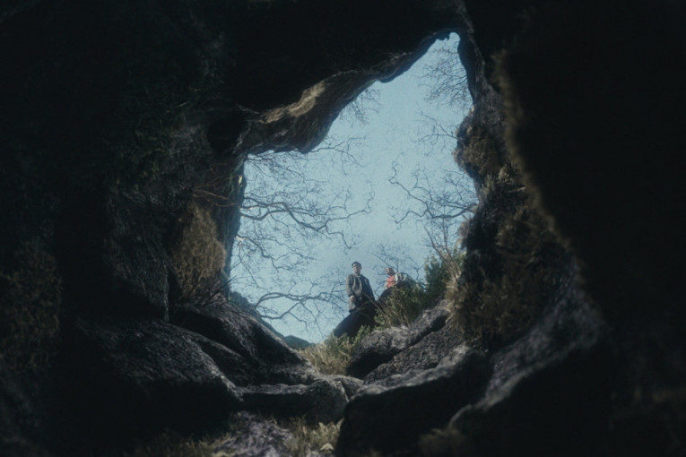 Film "Mudbrick - kult mrtvih"