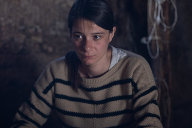 Film "Mudbrick - kult mrtvih"