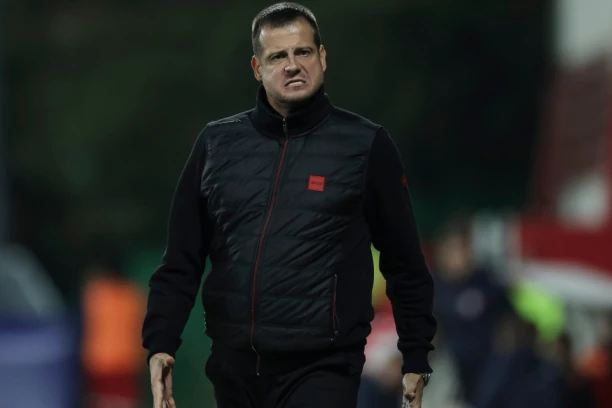 KONAČNO ODLUČENO! Evo kakvu je kaznu dobio Nenad Lalatović, KONTROVERZNI TRENER ĆE MORATI NA "LAĐENJE"