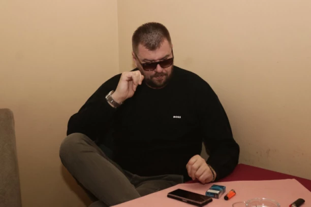 JANJUŠ U LOŠEM STANJU: Pronađeno oproštajno PISMO, objavljene reči KIDAJU DUŠU!